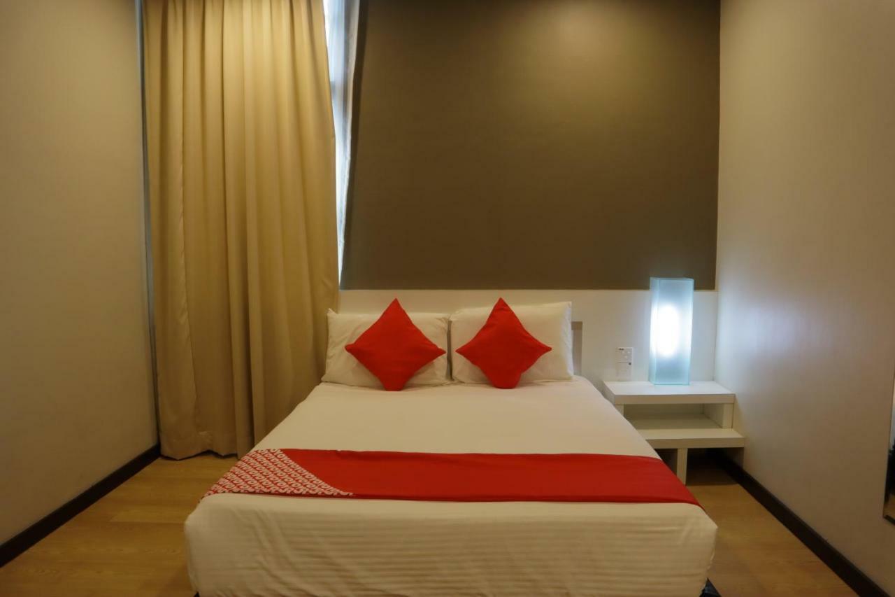 Oyo 232 The Suraya Hotel Куантан Екстер'єр фото